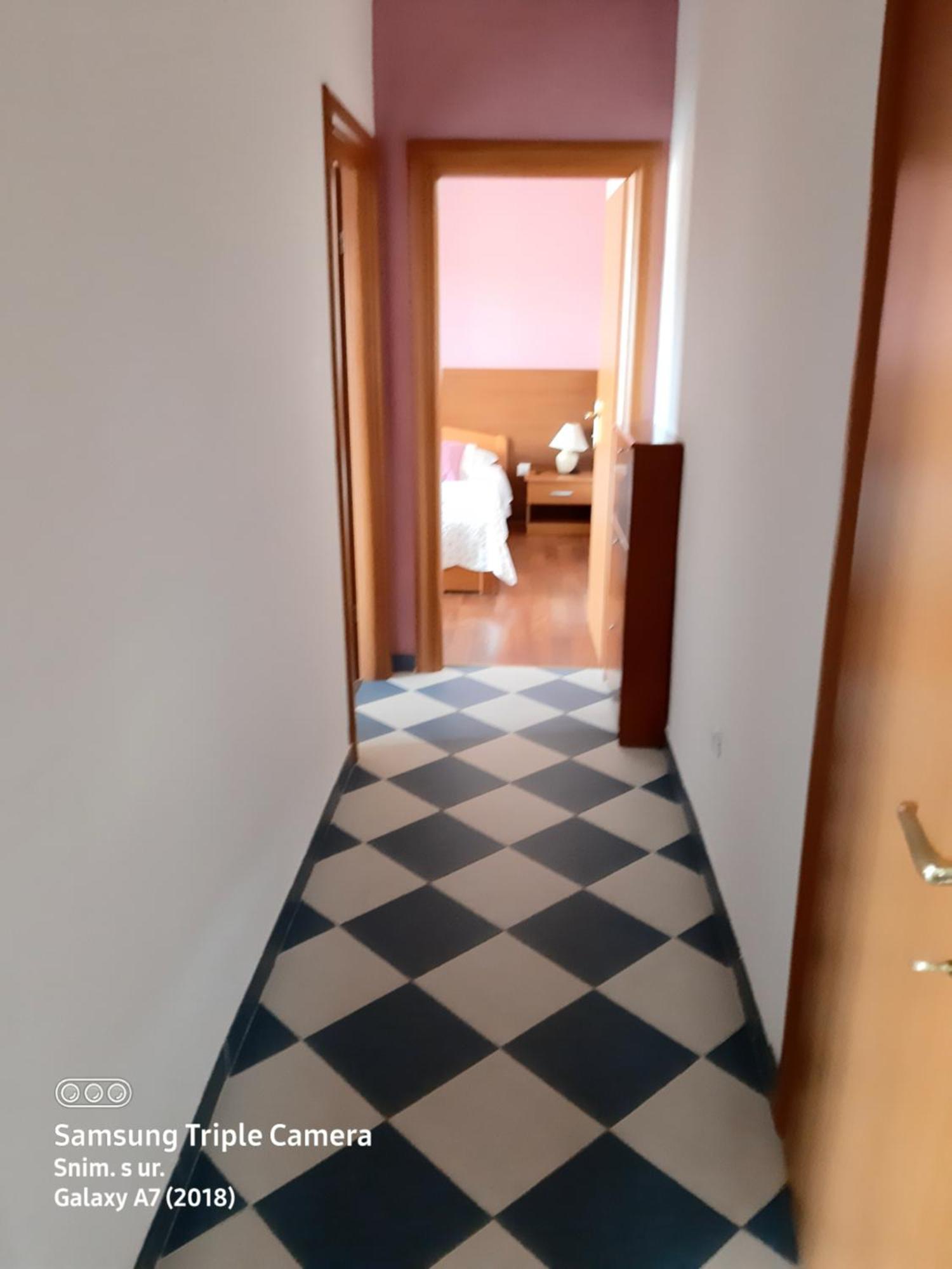 -Villa Sjor -Primosten-Apartmani- Has 2 Large Apartments And 2 Smaller Ones -Primosten Lokvice 6 Extérieur photo